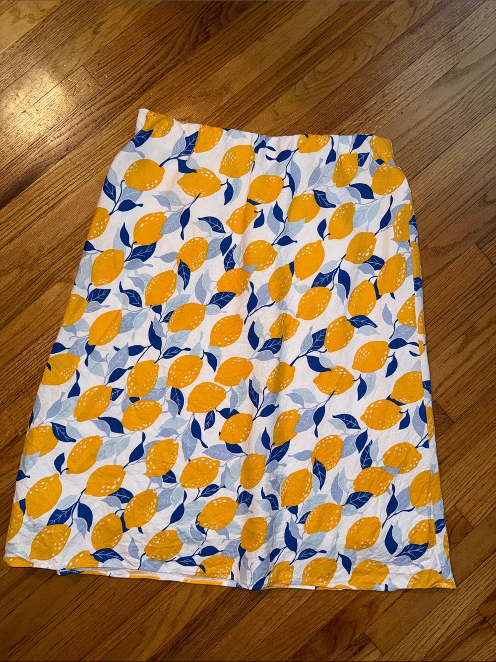 Liz Claiborne White A-Line LinenSkirt with Yellow Lemon Print Large vintage vibe